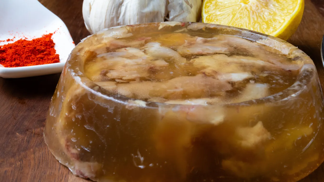 Kiderült, hány óra alatt fő tökéletesre a kocsonya