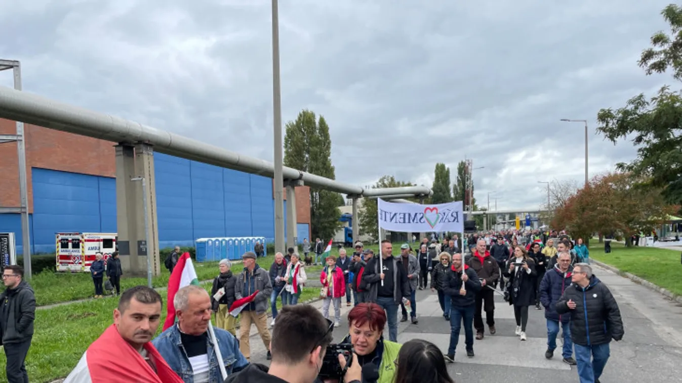  Csúfos bukás lett Magyar Péter szombati demonstrációja