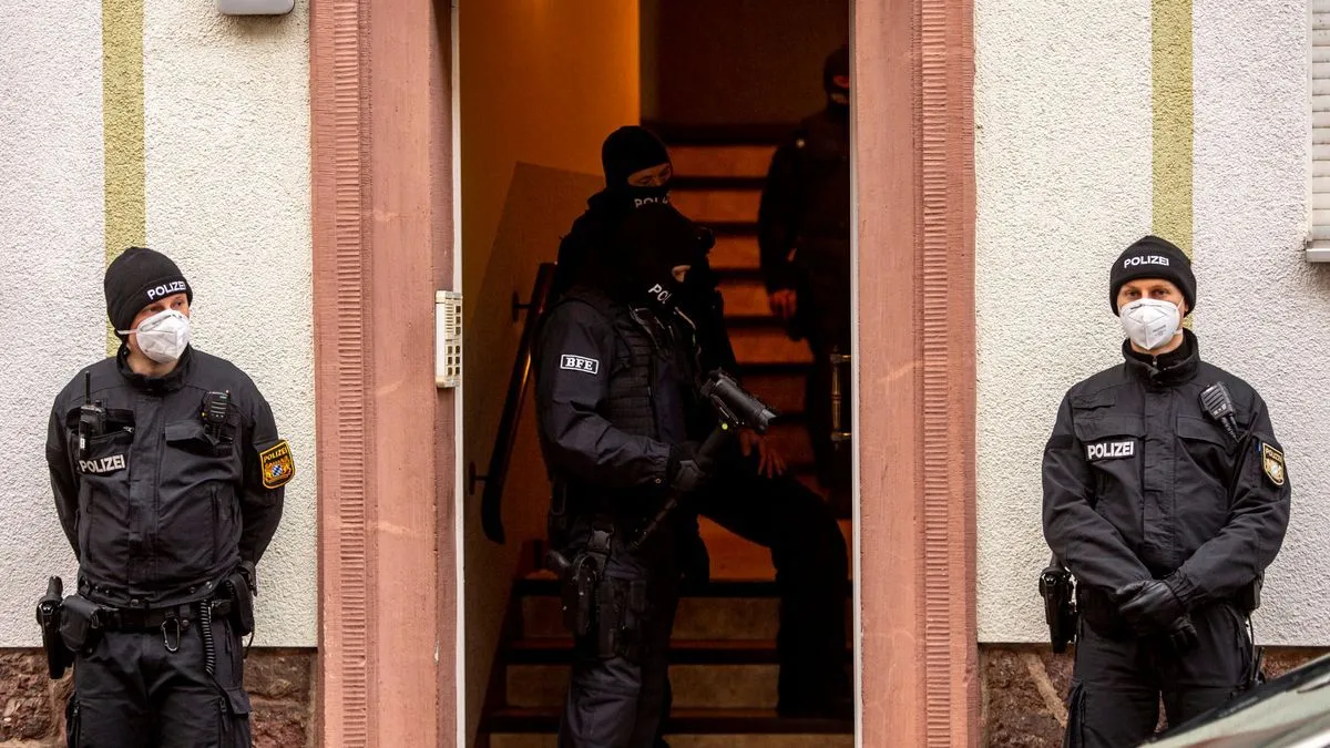 Polizei durchsucht Treffs der rechtsextremen Szene in Eisenach