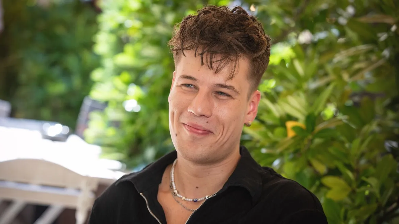 Ismét exébe szállt bele új dalával T. Danny?