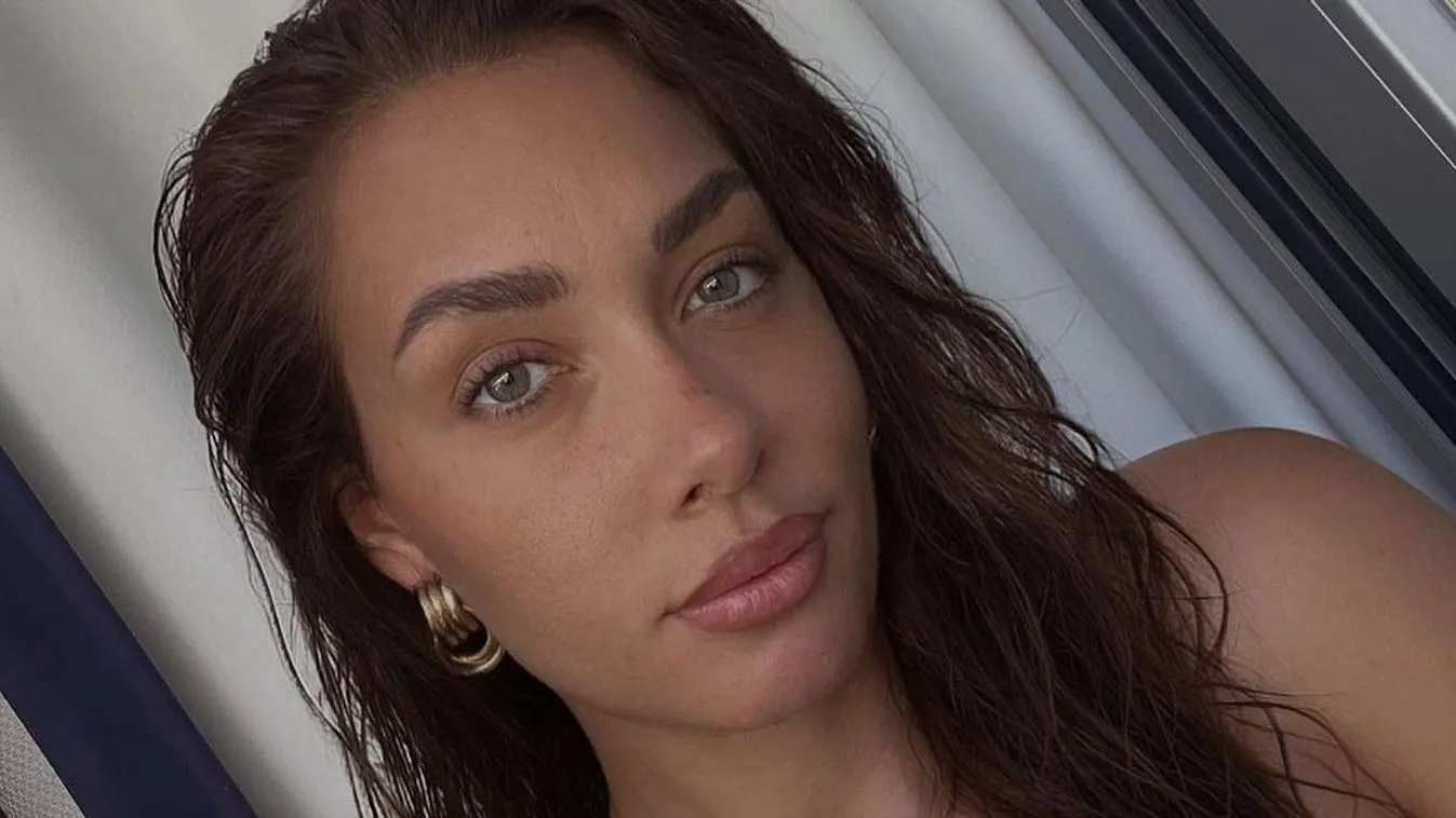 Forró fotó: Cooky szerelme sokat nem bíz a képzeletekre