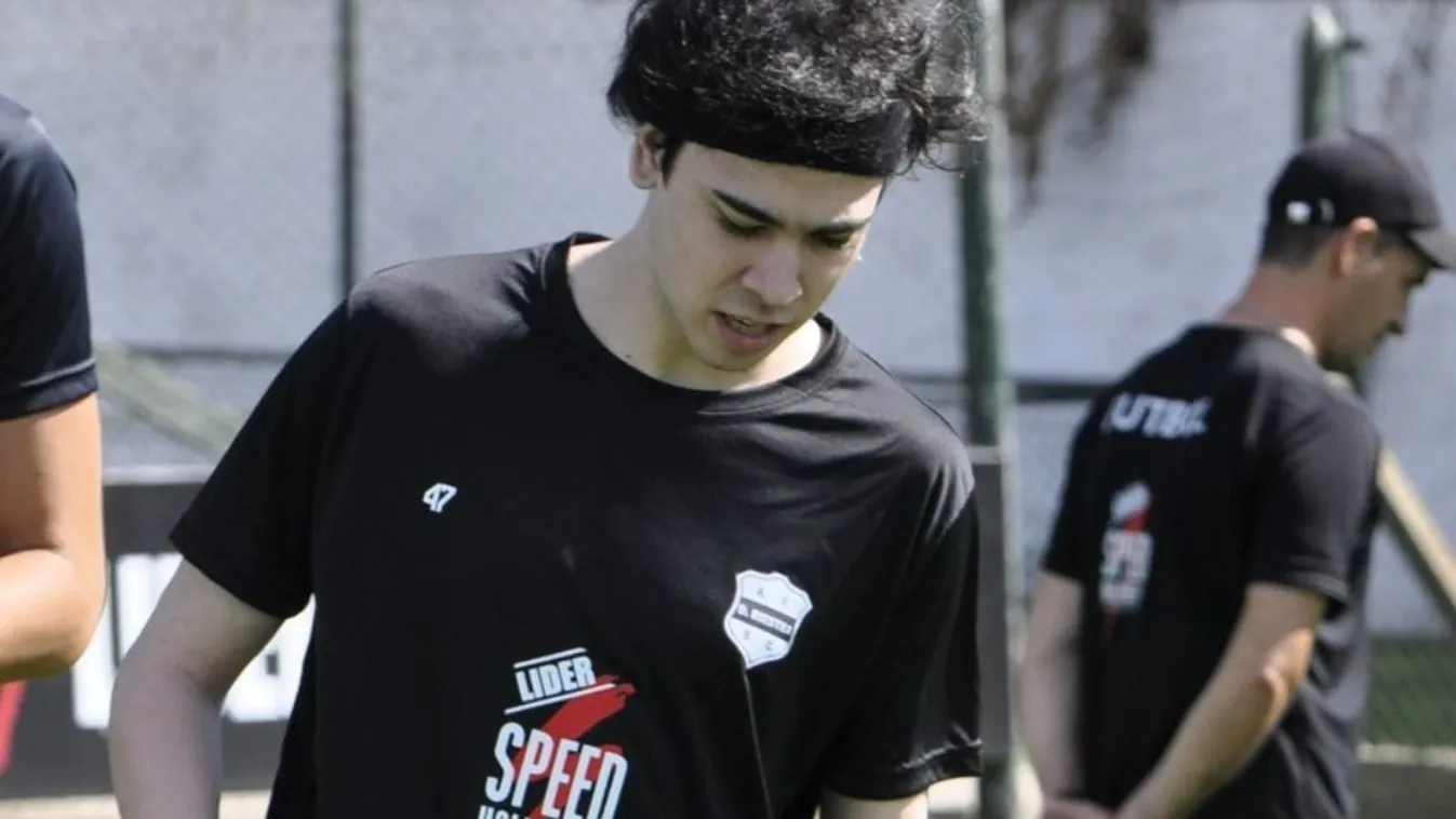 Szégyen, influenszer focizott az argentin élvonalban – Videó