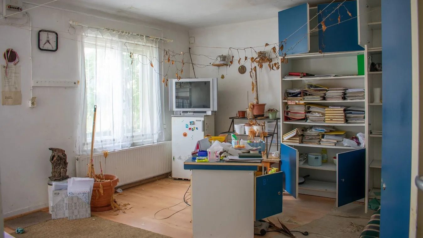 Egy éjszaka alatt ürítették ki a pszichiátriát - Galéria