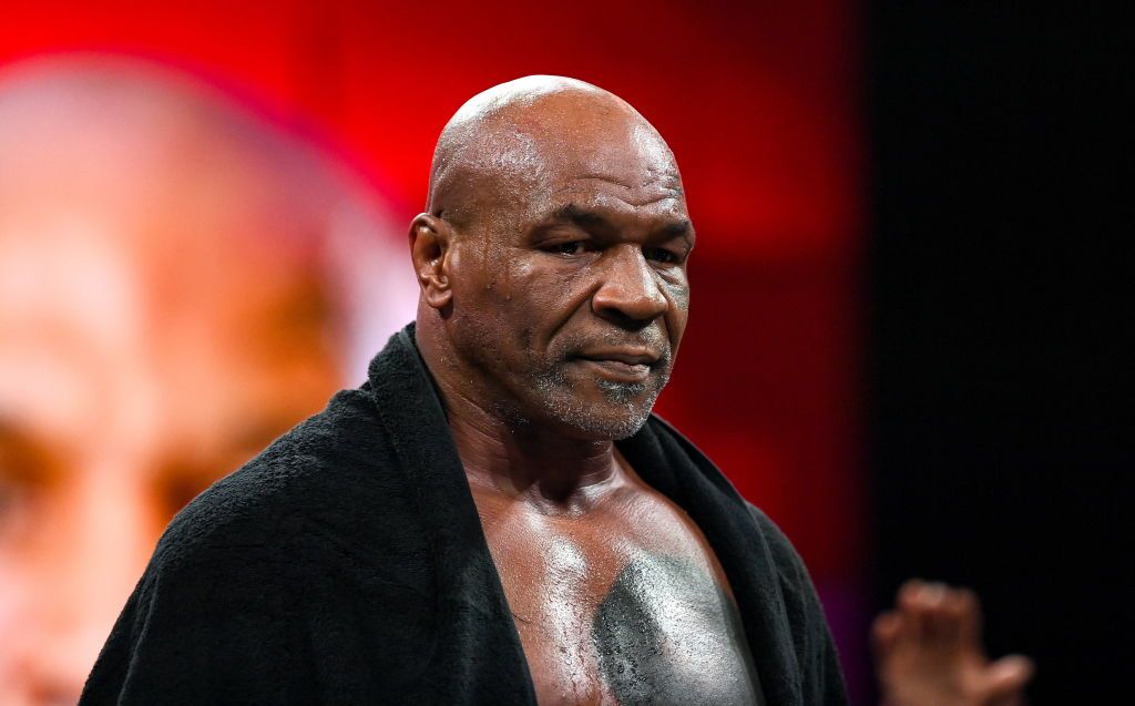 Mike Tyson 30 évvel fiatalabb ellenféllel bokszol, de nem a dollármilliókért