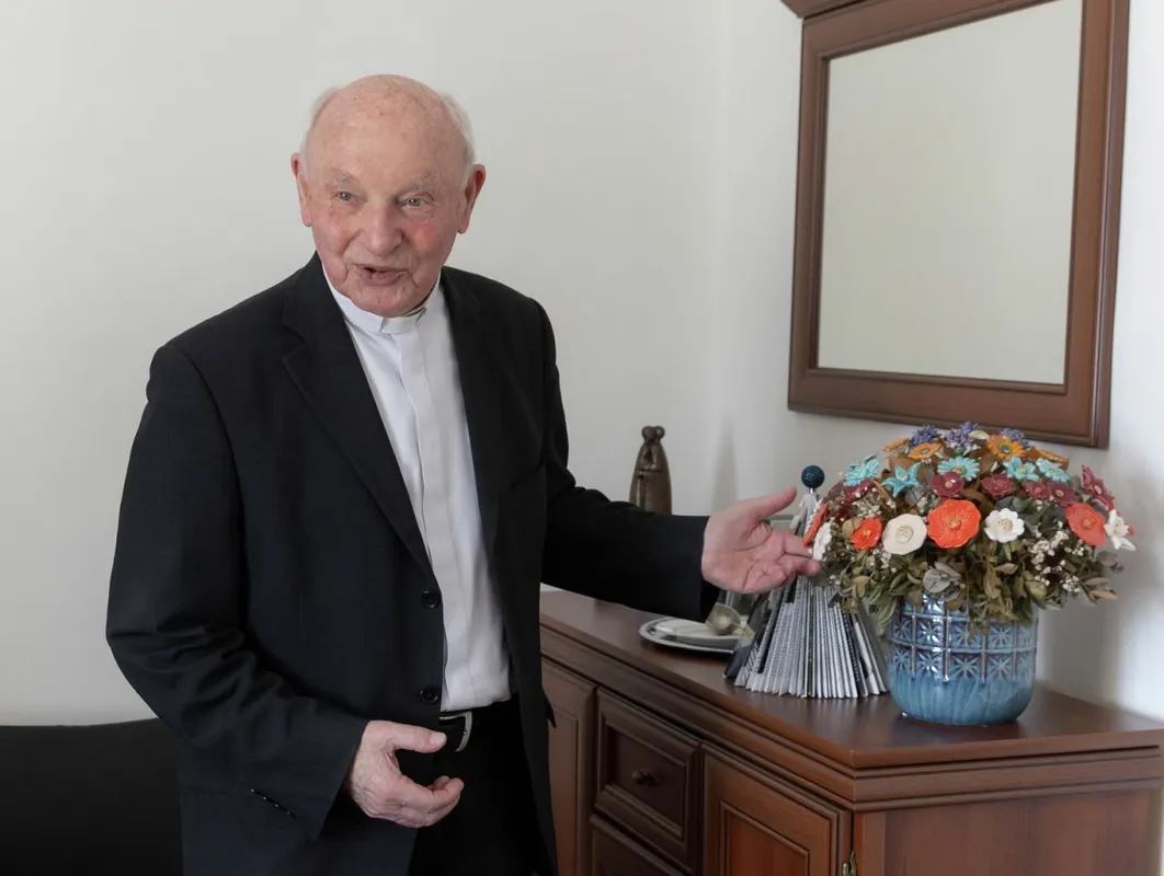 advent Kozma Imre atya