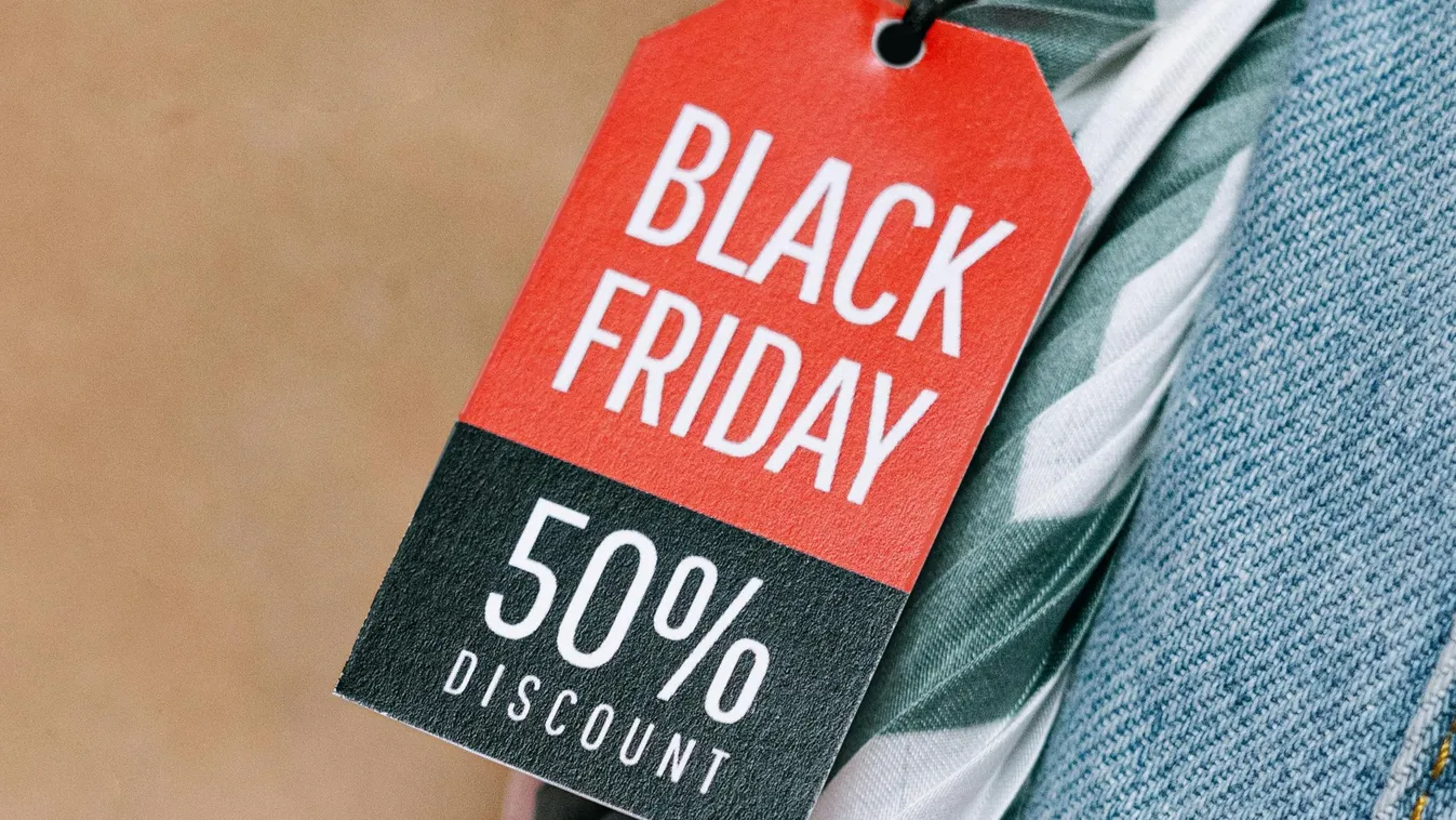 Ennyi pénzt költenek a magyarok a Black Friday alatt