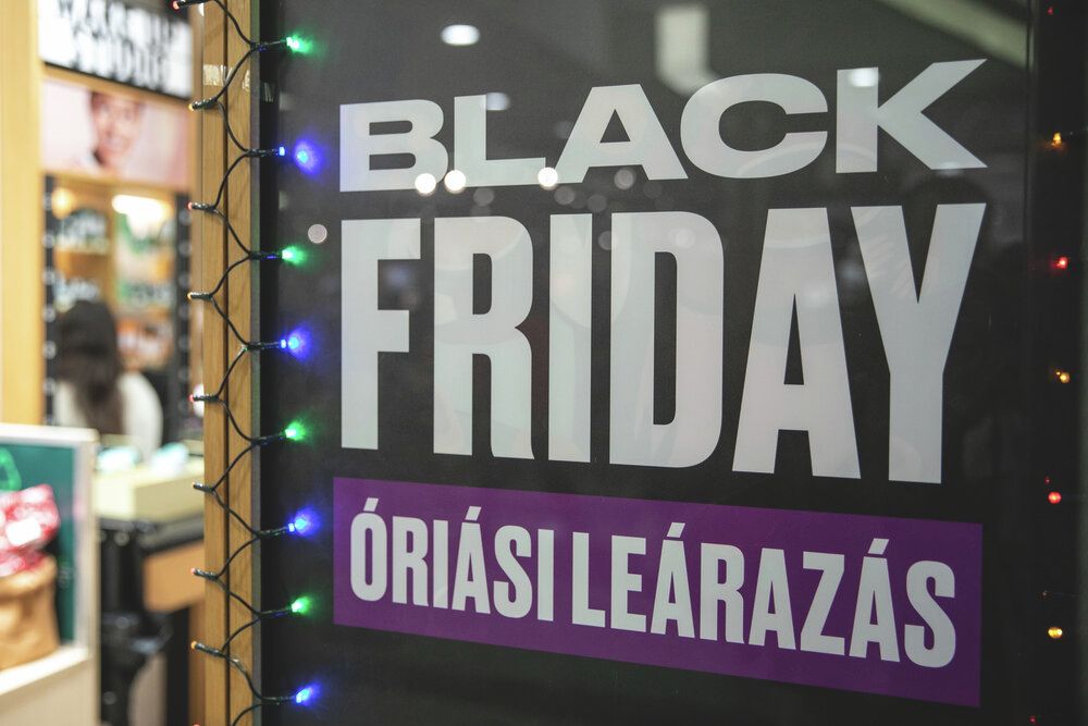 Black Friday black friday fekete péntek leárazás akció