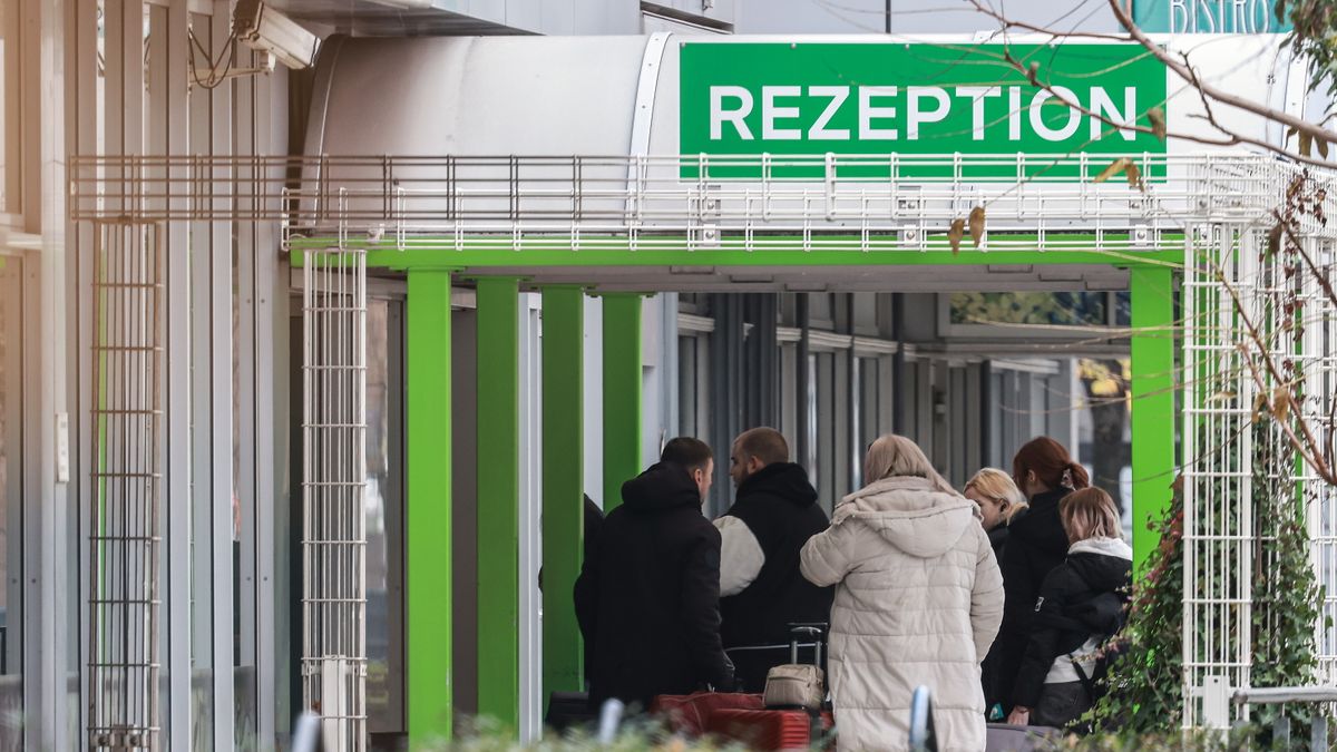 Kiakadtak a németek! Előnyben részesítik a migránsokat az orvosnál