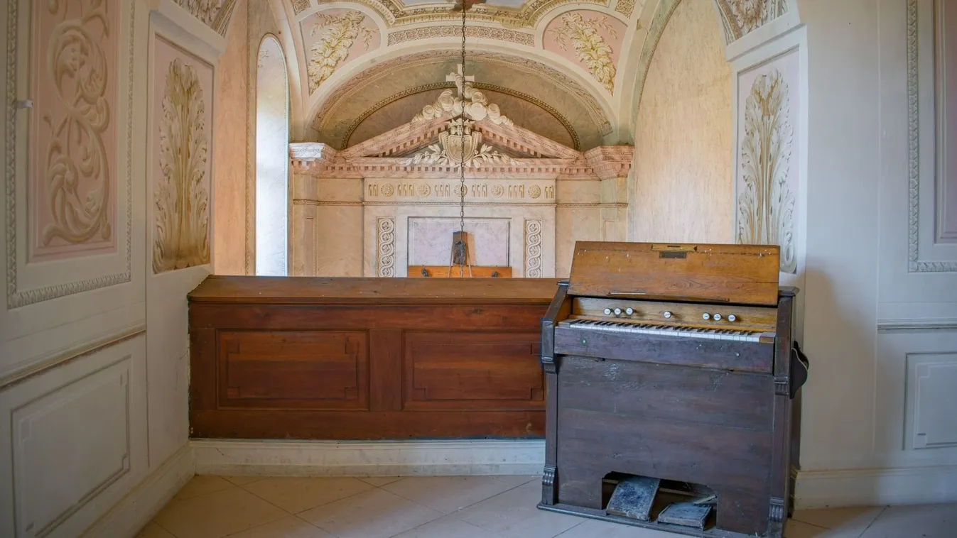 Mindet hátrahagytak ebben a grófi kastélyban