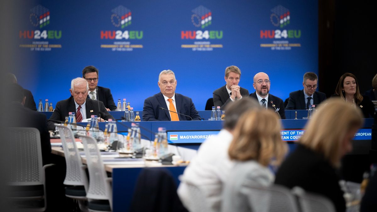 ORBÁN Viktor; MICHEL, Charles; BORRELL FONTELLES, Josep; METSOLA, Roberta