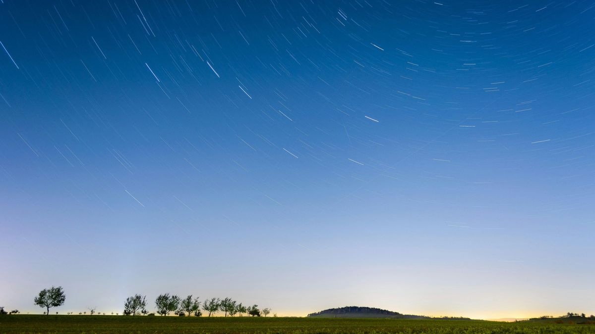 Tauridák meteorraj: ekkor nézz az égre hullócsillagokért!