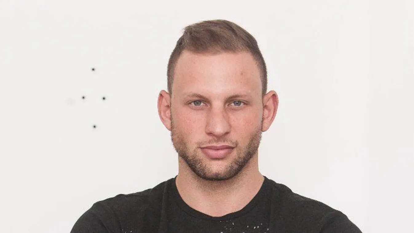 Vérdíjat tűztek ki az RTL botrányhősére