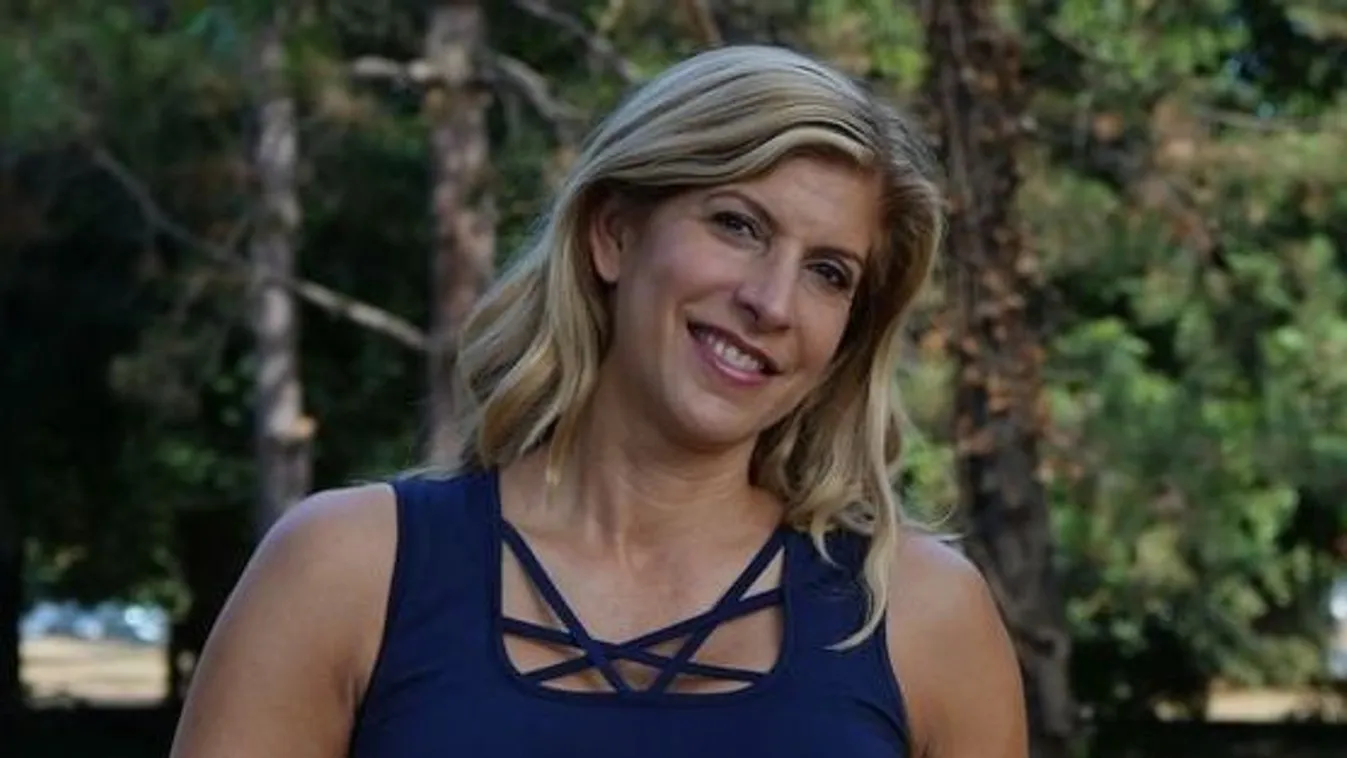 Béres Alexandra tehetetlenül nézte kislányát