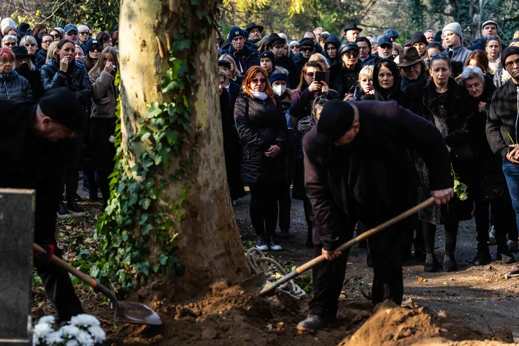 LB_241110_temetes_0039