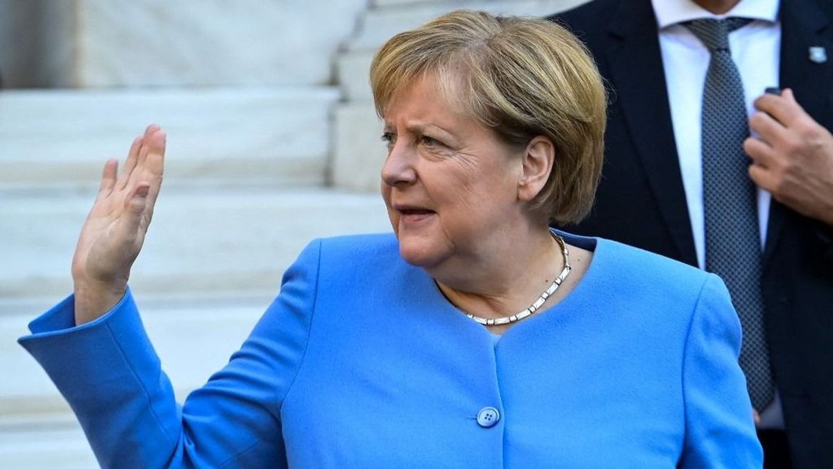 Angela Merkel az ukrajnai béke lehetőségeiről beszélt