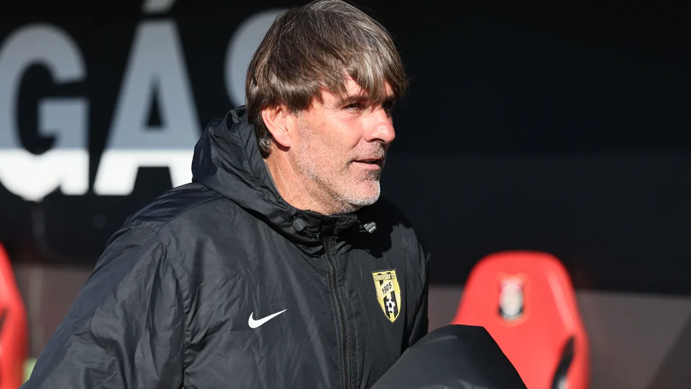 Lipcsei Péter nem kertel a Fradi ifjú sztárjáról