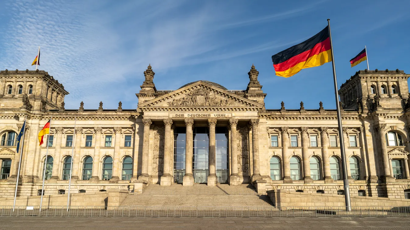 600 ezer migráns szavazhat Németországban