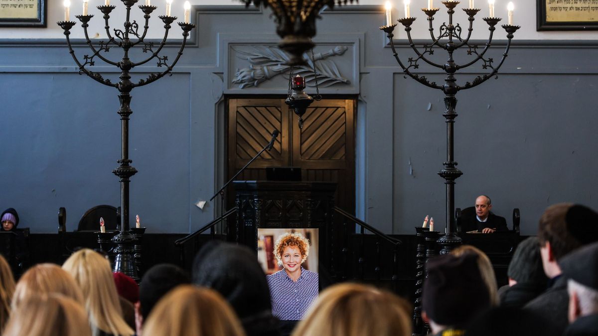 Végső búcsút vettek Hadas Krisztától: így zajlott a temetés - Fotók