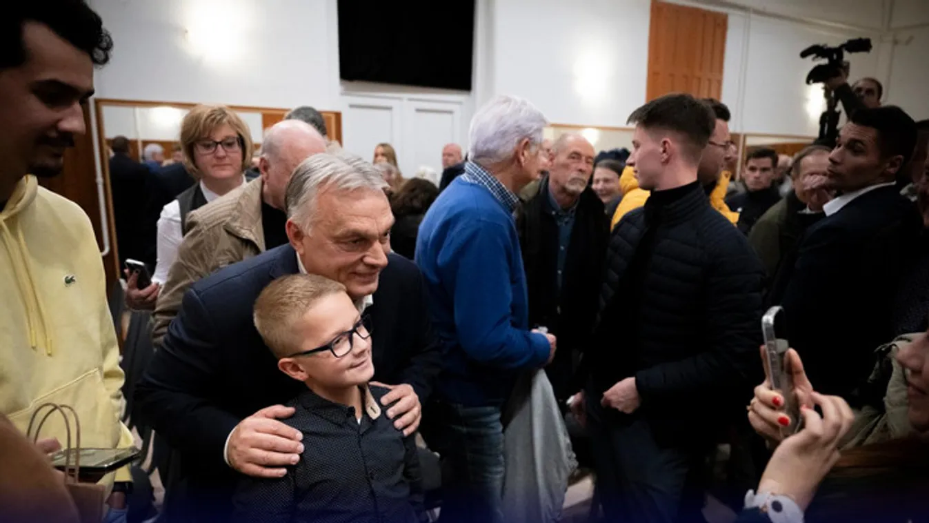 Meglepetésvendég lett Orbán Viktor