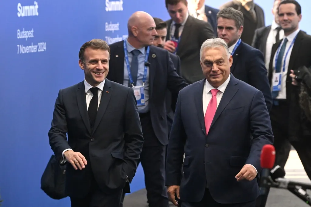 MACRON, Emmanuel; ORBÁN Viktor