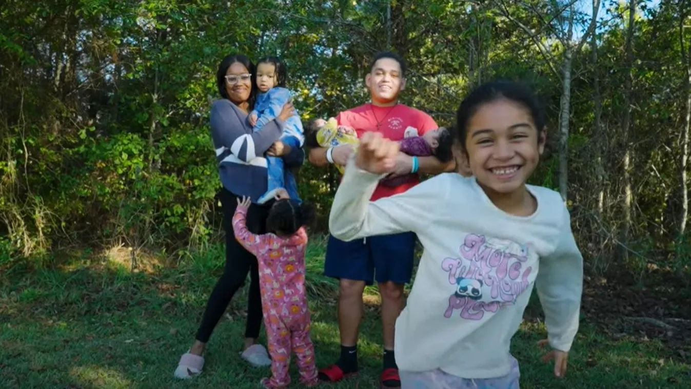 "23 éves vagyok hat gyerekkel – 15 évesen szültem először"