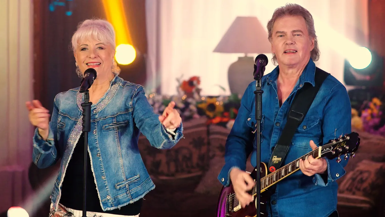 Nagy a baj: kórházba került a magyar énekesnő