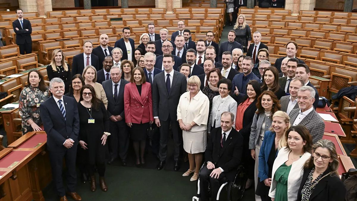Szigorú migrációs politikát sürgettek az európai Patrióták Budapesten