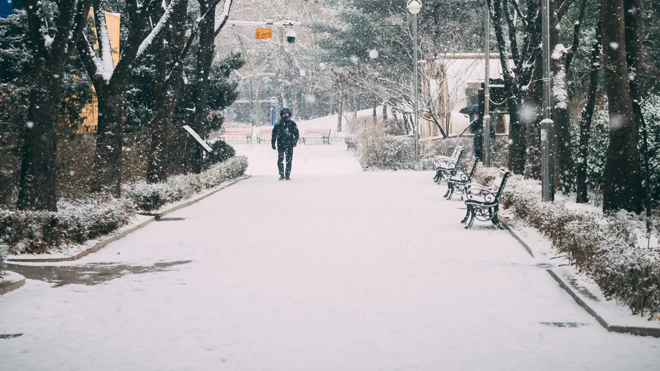Ebben a 2 vármegyében mindjárt leszakad a hó!