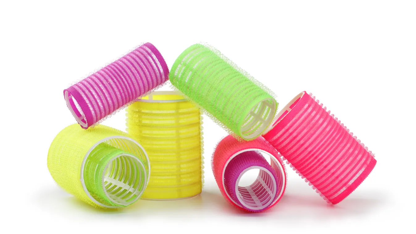 Tedd a hajcsavarót a mosógépbe: hálás leszel a trükkért