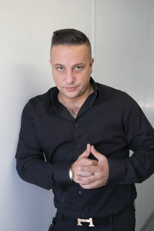 2943572_6282509LLJunior3MateKrisztianRipost L.L. Junior