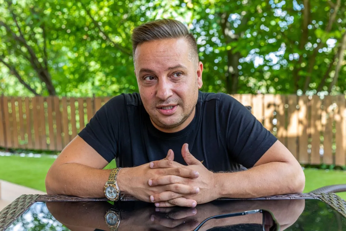 L.L.Junior, Schmuck Andor