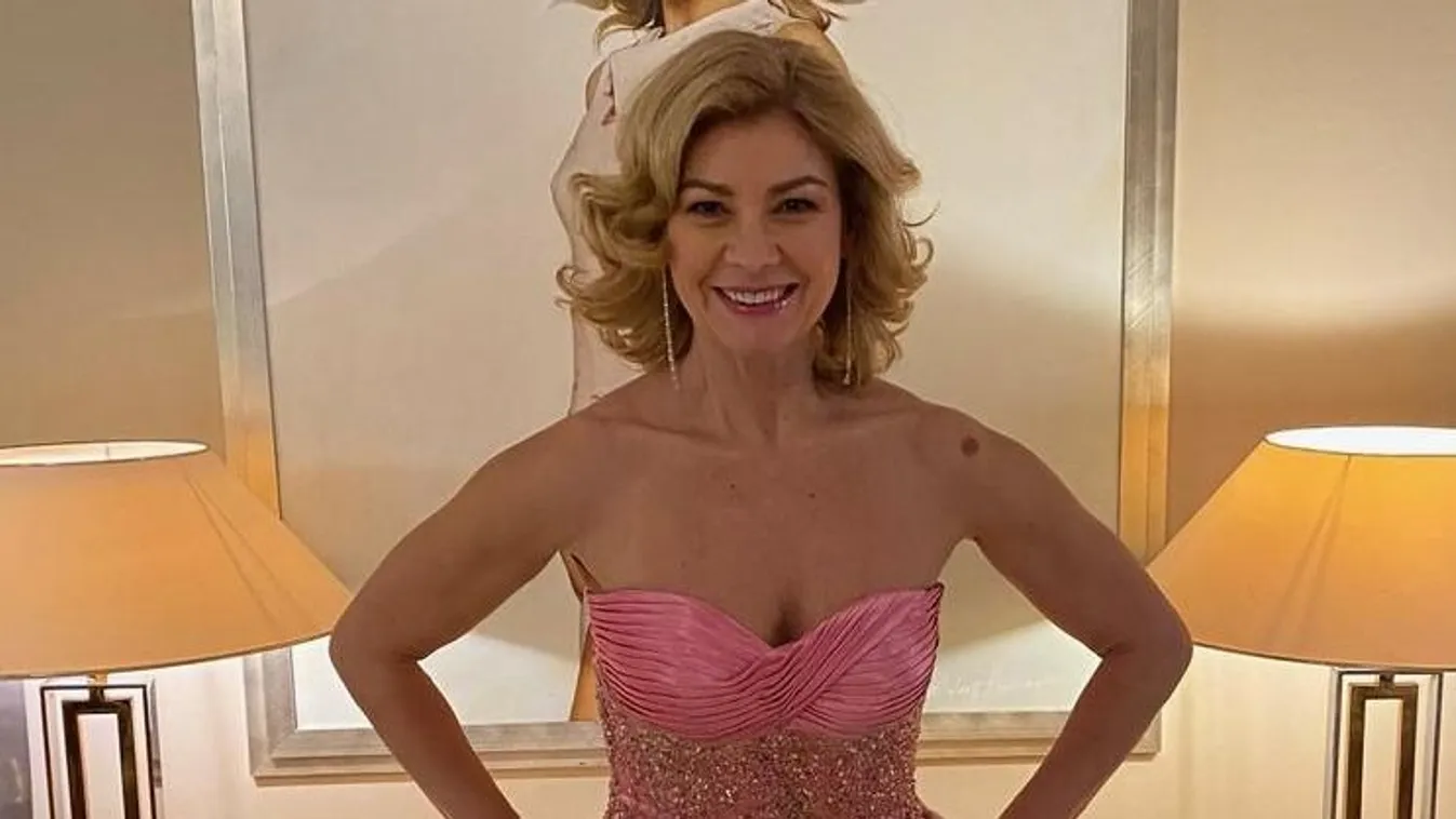 Szexi fotójával felrobbantja az internetet Barta Sylvia