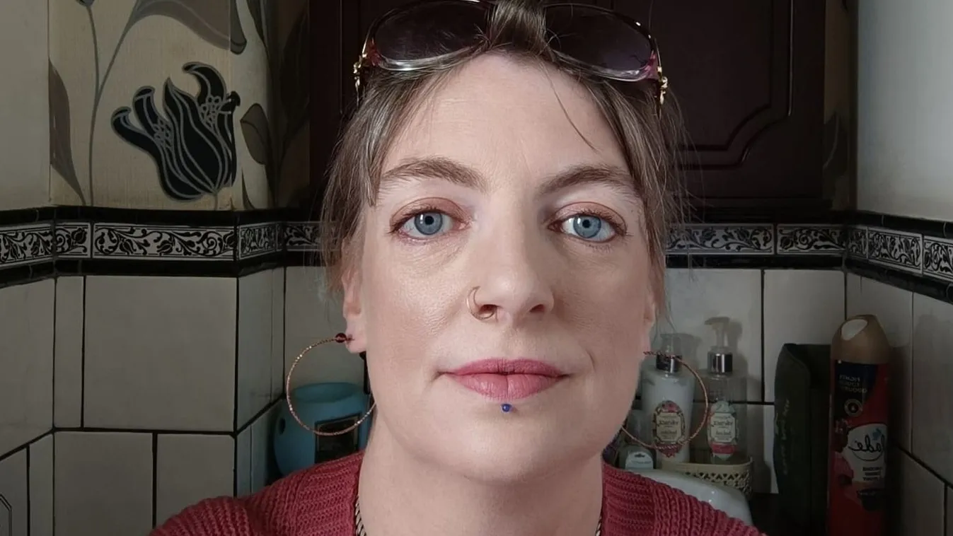 A telefonra fogta a tüneteket, kegyetlen diagnózist kapott