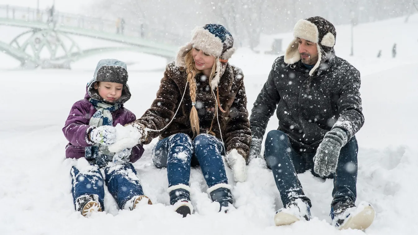 Íme az elmúlt karácsonyok legcikibb fotói - videó!
