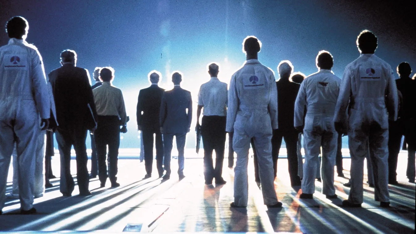 Kitálalt a jós: 2025-ben végre találkozhatunk az idegenekkel