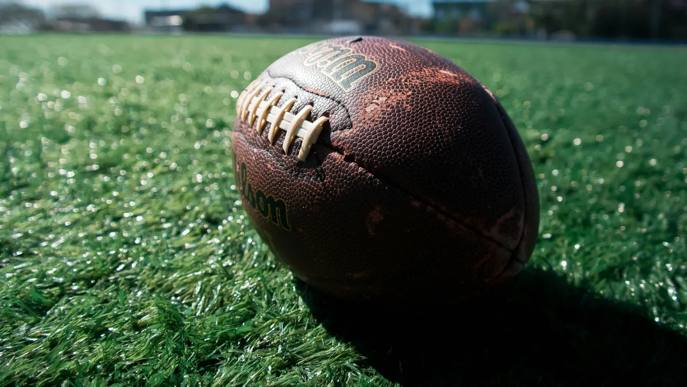 Eszméletlenül terült ki a földön a játékos