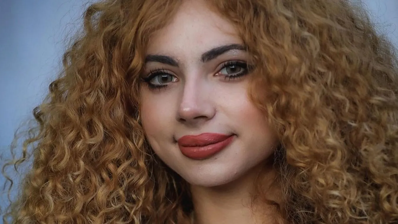 Opitz Barbi nem szőke: mutatjuk, milyen lett a haja