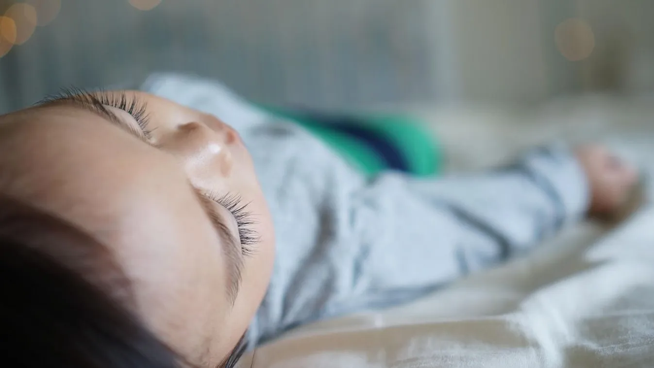 "A kisfiam majdnem meghalt attól, hogy megnyalta az arcán legördülő szemcseppet"