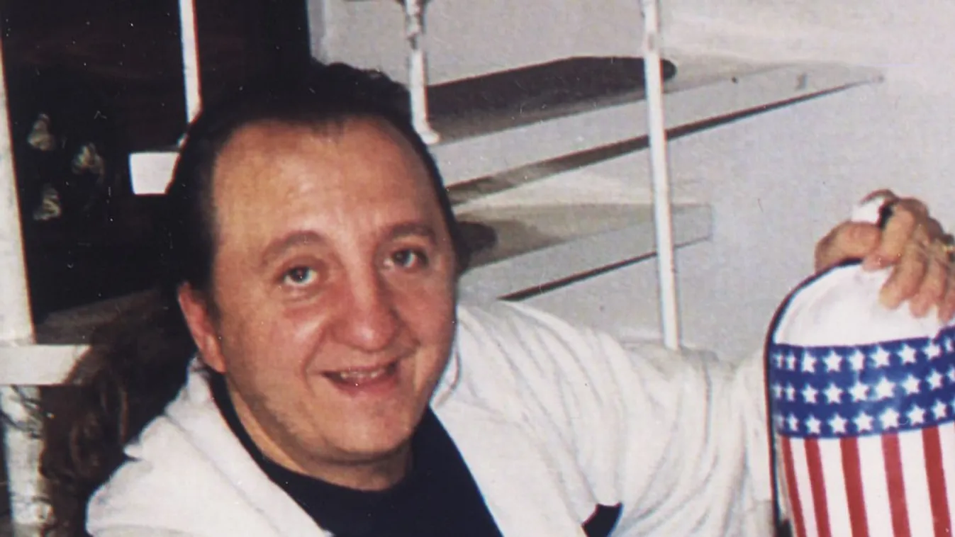 Zámbó Jimmy karácsonyi csodát tett, lebénult férfit gyógyít