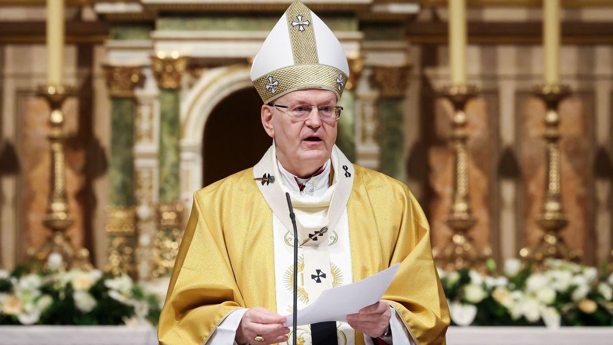 Erdő Péter: Messziről is el lehet jutni az Istenhez!