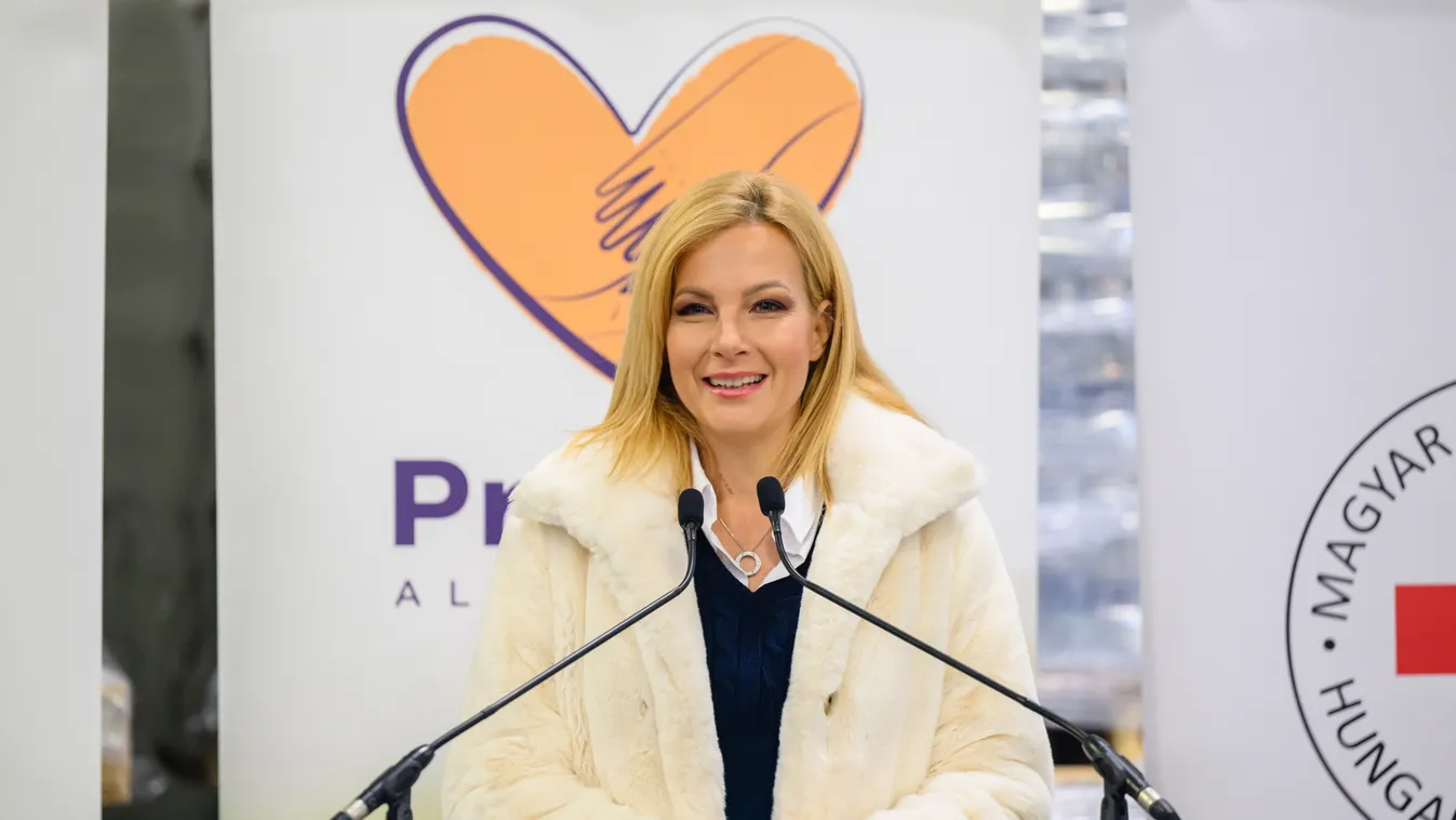 Az év végét is adományozással zárja a Pro Filii Alapítvány