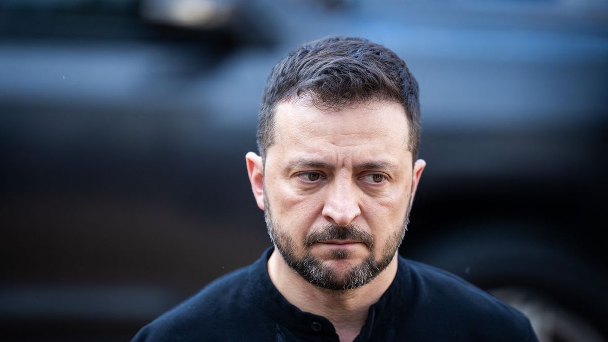 Külföldi csapatok bevonulására számít Zelenszkij