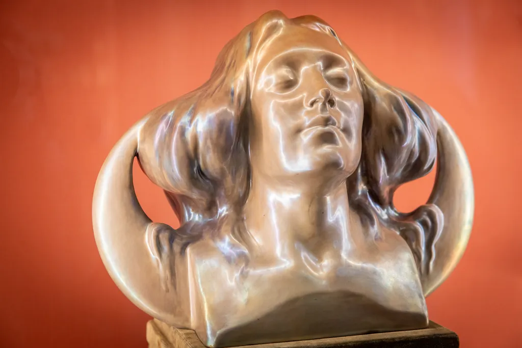 ResoArt Villa-Zsolnay