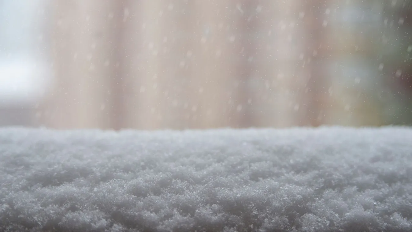 Váratlan fordulatot vesz az időjárás: visszatér a havazás