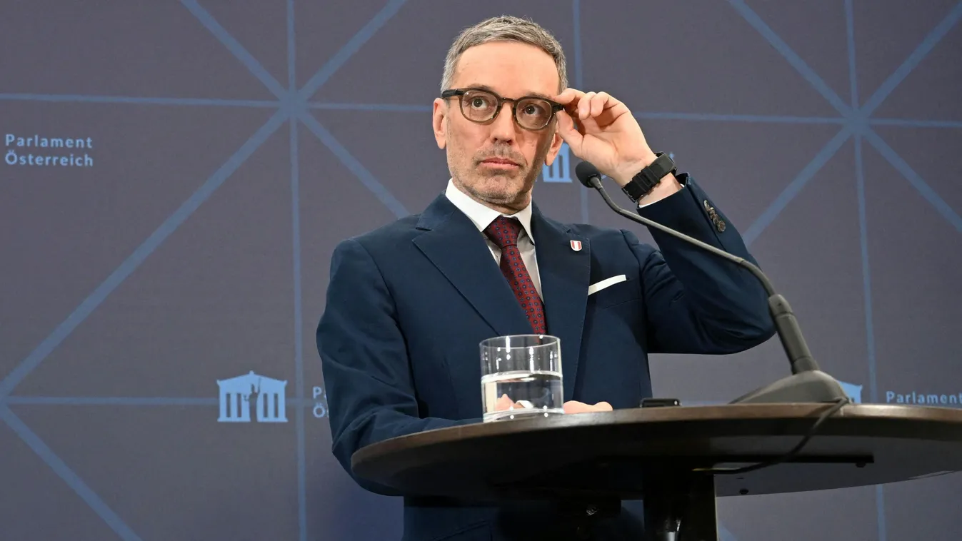 Alakul a koalíciós kormány