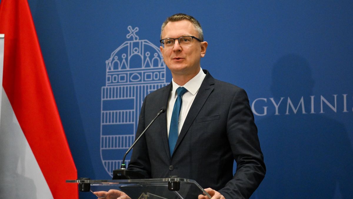 Rétvári Bence: Ukrajna ma instabil és veszélyes ország