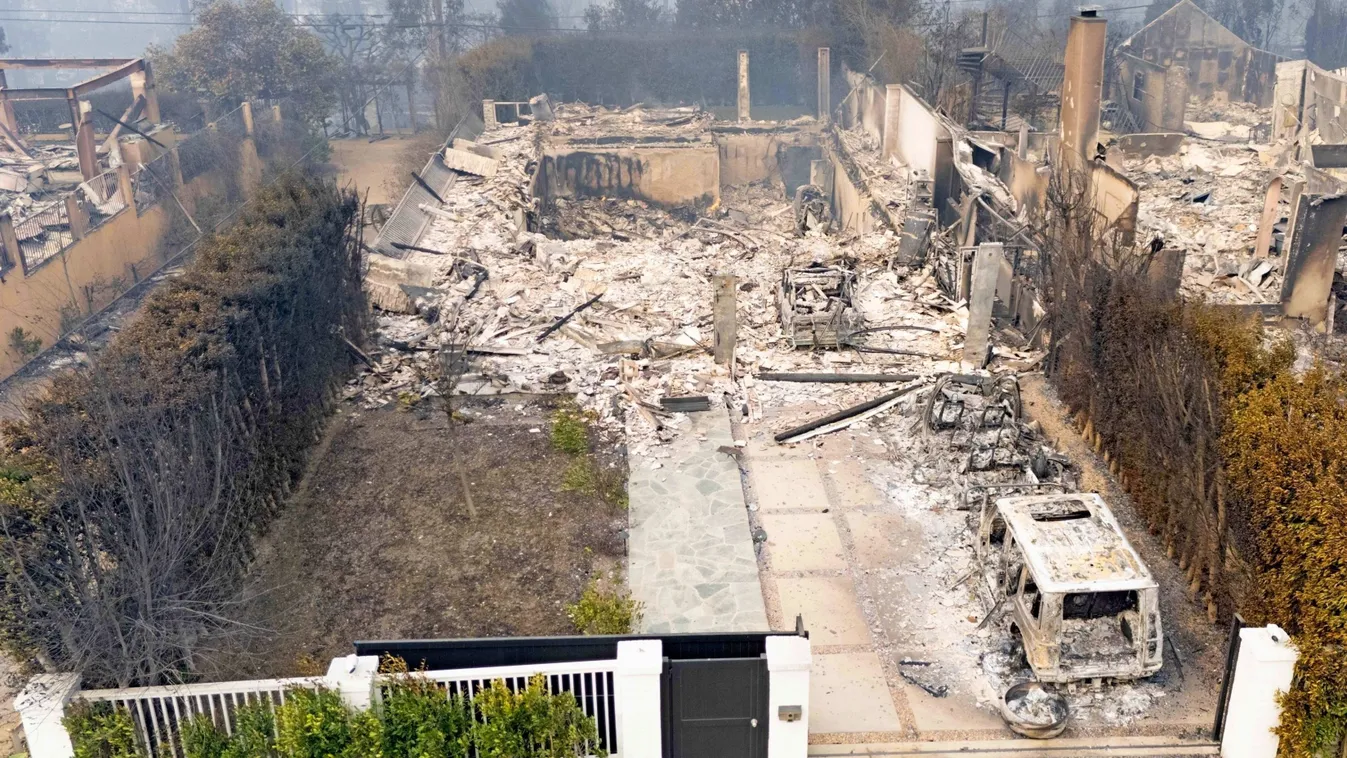 A sztárok otthona is porig égett a tűzben