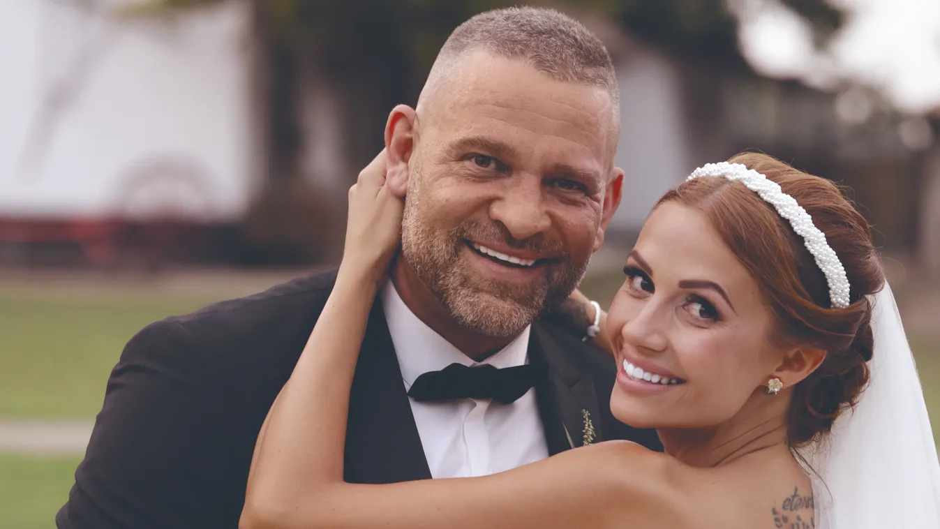 Az év sztáresküvői