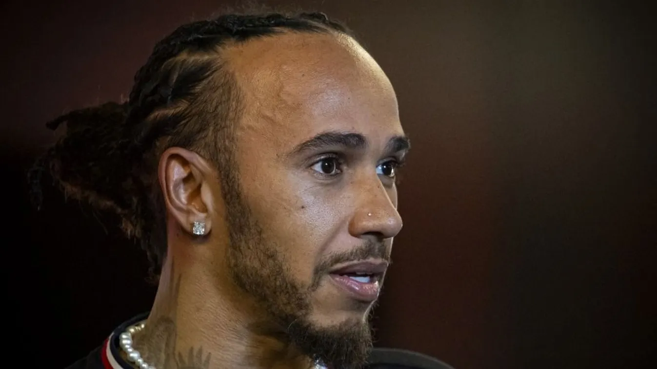 Máris szabadulna a Ferrari Hamiltontól