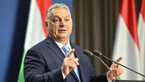 Különleges fotót mutatott Orbán Viktor a békéscsabai Háborúellenes Gyűlésről
